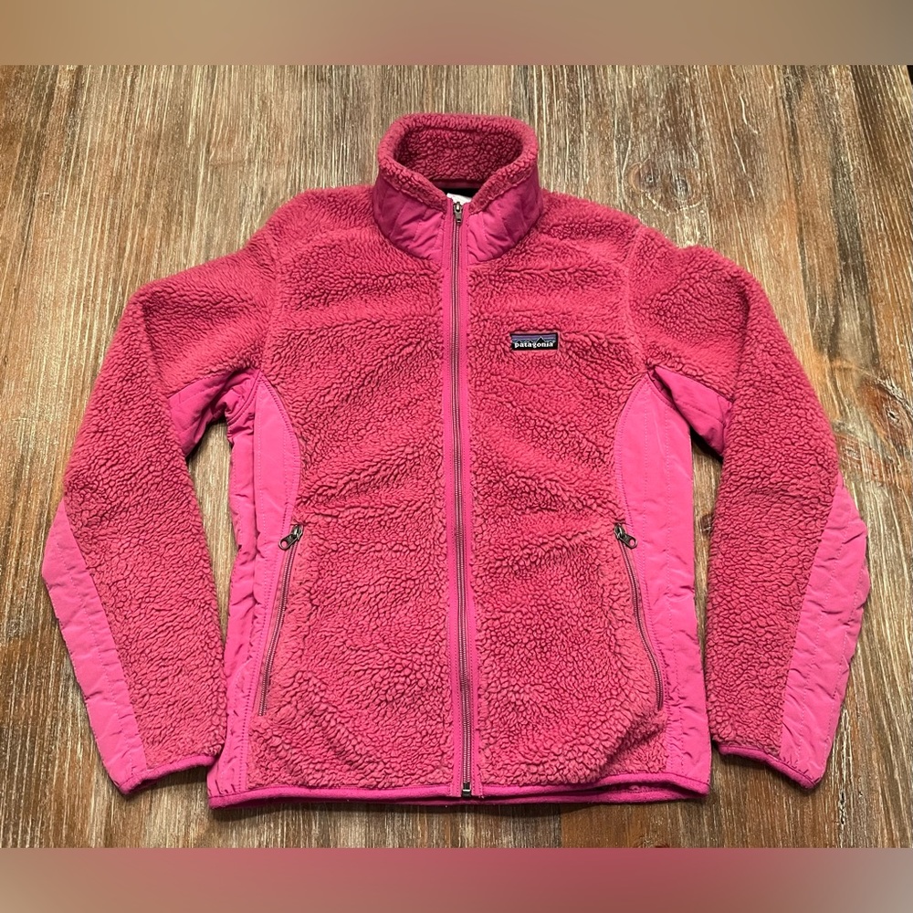 HTF WOMENS PATAGONIA CLASSIC RETRO-X FLEECE JACKET IN BERRY PINK, MEDIUM